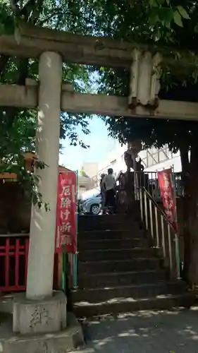 品川貴船神社の鳥居