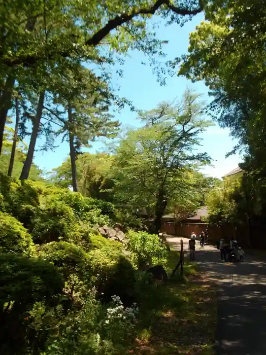 報徳二宮神社の{uncategorized: "未分類", other: "その他", undefined: "問題あり", building: "その他建物", grave: "お墓", sacred_gate: "鳥居", guardian: "狛犬", statue: "像", buddha: "仏像", history: "歴史", nature: "自然", garden: "庭園", animal: "動物", pagoda: "塔", temizu: "手水舎", mountain_gate: "山門・神門", sanctuary: "本殿・本堂", subordinate: "末社・摂社", art: "芸術", scenery: "景色", jizo: "地蔵", ema: "絵馬", goshuin: "御朱印", omikuji: "おみくじ", items: "授与品その他", amulet: "お守り", goshuincho: "御朱印帳", eats: "食事", festival: "お祭り", votive_dance: "神楽", shichigosan: "七五三参", wedding: "結婚式", experience: "体験その他", initially: "初詣", around: "周辺", anti_infection: "感染症対策"}