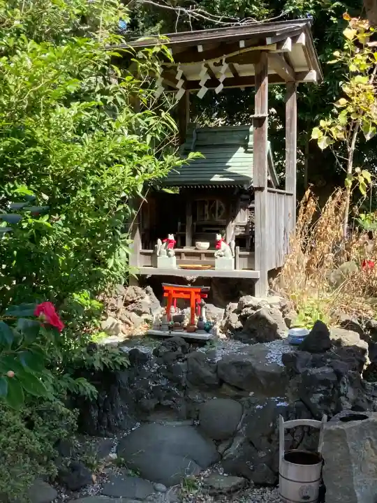 澤蔵司稲荷(慈眼院)の{uncategorized: "未分類", other: "その他", undefined: "問題あり", building: "その他建物", grave: "お墓", sacred_gate: "鳥居", guardian: "狛犬", statue: "像", buddha: "仏像", history: "歴史", nature: "自然", garden: "庭園", animal: "動物", pagoda: "塔", temizu: "手水舎", mountain_gate: "山門・神門", sanctuary: "本殿・本堂", subordinate: "末社・摂社", art: "芸術", scenery: "景色", jizo: "地蔵", ema: "絵馬", goshuin: "御朱印", omikuji: "おみくじ", items: "授与品その他", amulet: "お守り", goshuincho: "御朱印帳", eats: "食事", festival: "お祭り", votive_dance: "神楽", shichigosan: "七五三参", wedding: "結婚式", experience: "体験その他", initially: "初詣", around: "周辺", anti_infection: "感染症対策"}