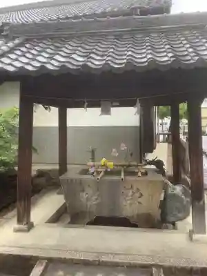 新羅神社(岐阜県)