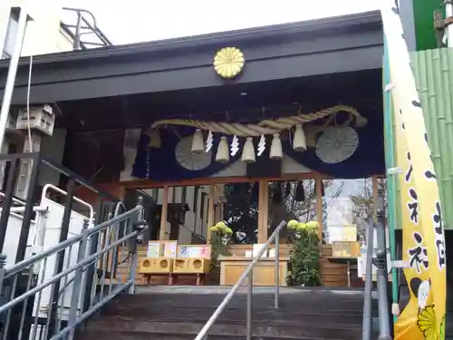 菊名神社の本殿・本堂