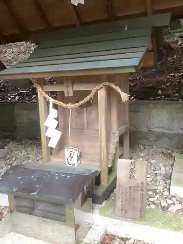 諏訪神社の末社