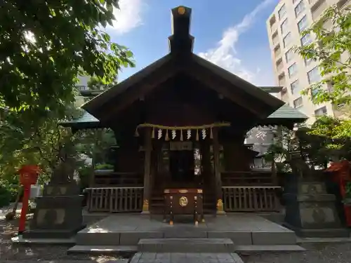 蔵前神社の{uncategorized: "未分類", other: "その他", undefined: "問題あり", building: "その他建物", grave: "お墓", sacred_gate: "鳥居", guardian: "狛犬", statue: "像", buddha: "仏像", history: "歴史", nature: "自然", garden: "庭園", animal: "動物", pagoda: "塔", temizu: "手水舎", mountain_gate: "山門・神門", sanctuary: "本殿・本堂", subordinate: "末社・摂社", art: "芸術", scenery: "景色", jizo: "地蔵", ema: "絵馬", goshuin: "御朱印", omikuji: "おみくじ", items: "授与品その他", amulet: "お守り", goshuincho: "御朱印帳", eats: "食事", festival: "お祭り", votive_dance: "神楽", shichigosan: "七五三参", wedding: "結婚式", experience: "体験その他", initially: "初詣", around: "周辺", anti_infection: "感染症対策"}