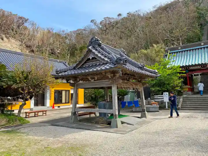 洲崎神社の手水舎