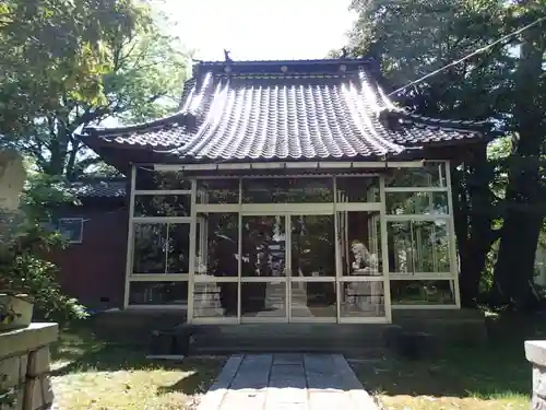 御馬神社の本殿