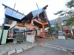 共栄稲荷神社の本殿