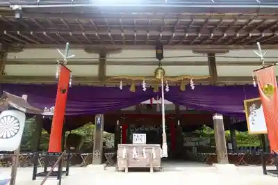 丹生川上神社(中社)の本殿・本堂