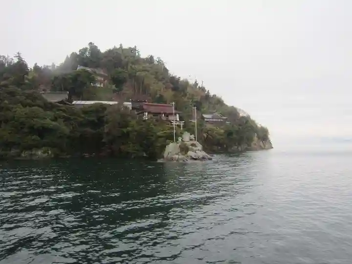 竹生島神社(都久夫須麻神社)の景色