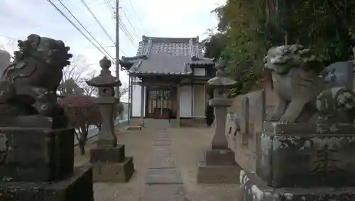 千勝神社の狛犬