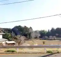 雷電神社の{uncategorized: "未分類", other: "その他", undefined: "問題あり", building: "その他建物", grave: "お墓", sacred_gate: "鳥居", guardian: "狛犬", statue: "像", buddha: "仏像", history: "歴史", nature: "自然", garden: "庭園", animal: "動物", pagoda: "塔", temizu: "手水舎", mountain_gate: "山門・神門", sanctuary: "本殿・本堂", subordinate: "末社・摂社", art: "芸術", scenery: "景色", jizo: "地蔵", ema: "絵馬", goshuin: "御朱印", omikuji: "おみくじ", items: "授与品その他", amulet: "お守り", goshuincho: "御朱印帳", eats: "食事", festival: "お祭り", votive_dance: "神楽", shichigosan: "七五三参", wedding: "結婚式", experience: "体験その他", initially: "初詣", around: "周辺", anti_infection: "感染症対策"}