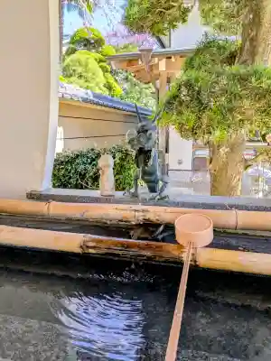 密藏院の{uncategorized: "未分類", other: "その他", undefined: "問題あり", building: "その他建物", grave: "お墓", sacred_gate: "鳥居", guardian: "狛犬", statue: "像", buddha: "仏像", history: "歴史", nature: "自然", garden: "庭園", animal: "動物", pagoda: "塔", temizu: "手水舎", mountain_gate: "山門・神門", sanctuary: "本殿・本堂", subordinate: "末社・摂社", art: "芸術", scenery: "景色", jizo: "地蔵", ema: "絵馬", goshuin: "御朱印", omikuji: "おみくじ", items: "授与品その他", amulet: "お守り", goshuincho: "御朱印帳", eats: "食事", festival: "お祭り", votive_dance: "神楽", shichigosan: "七五三参", wedding: "結婚式", experience: "体験その他", initially: "初詣", around: "周辺", anti_infection: "感染症対策"}