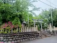 白山神社の{uncategorized: "未分類", other: "その他", undefined: "問題あり", building: "その他建物", grave: "お墓", sacred_gate: "鳥居", guardian: "狛犬", statue: "像", buddha: "仏像", history: "歴史", nature: "自然", garden: "庭園", animal: "動物", pagoda: "塔", temizu: "手水舎", mountain_gate: "山門・神門", sanctuary: "本殿・本堂", subordinate: "末社・摂社", art: "芸術", scenery: "景色", jizo: "地蔵", ema: "絵馬", goshuin: "御朱印", omikuji: "おみくじ", items: "授与品その他", amulet: "お守り", goshuincho: "御朱印帳", eats: "食事", festival: "お祭り", votive_dance: "神楽", shichigosan: "七五三参", wedding: "結婚式", experience: "体験その他", initially: "初詣", around: "周辺", anti_infection: "感染症対策"}