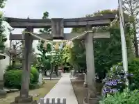 薭田神社の{uncategorized: "未分類", other: "その他", undefined: "問題あり", building: "その他建物", grave: "お墓", sacred_gate: "鳥居", guardian: "狛犬", statue: "像", buddha: "仏像", history: "歴史", nature: "自然", garden: "庭園", animal: "動物", pagoda: "塔", temizu: "手水舎", mountain_gate: "山門・神門", sanctuary: "本殿・本堂", subordinate: "末社・摂社", art: "芸術", scenery: "景色", jizo: "地蔵", ema: "絵馬", goshuin: "御朱印", omikuji: "おみくじ", items: "授与品その他", amulet: "お守り", goshuincho: "御朱印帳", eats: "食事", festival: "お祭り", votive_dance: "神楽", shichigosan: "七五三参", wedding: "結婚式", experience: "体験その他", initially: "初詣", around: "周辺", anti_infection: "感染症対策"}