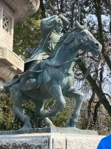 富士山本宮浅間大社の{uncategorized: "未分類", other: "その他", undefined: "問題あり", building: "その他建物", grave: "お墓", sacred_gate: "鳥居", guardian: "狛犬", statue: "像", buddha: "仏像", history: "歴史", nature: "自然", garden: "庭園", animal: "動物", pagoda: "塔", temizu: "手水舎", mountain_gate: "山門・神門", sanctuary: "本殿・本堂", subordinate: "末社・摂社", art: "芸術", scenery: "景色", jizo: "地蔵", ema: "絵馬", goshuin: "御朱印", omikuji: "おみくじ", items: "授与品その他", amulet: "お守り", goshuincho: "御朱印帳", eats: "食事", festival: "お祭り", votive_dance: "神楽", shichigosan: "七五三参", wedding: "結婚式", experience: "体験その他", initially: "初詣", around: "周辺", anti_infection: "感染症対策"}