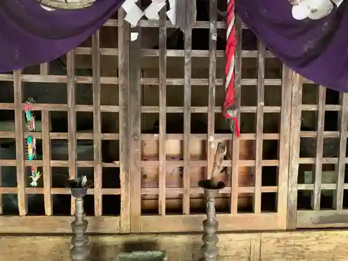 深草岩屋観音堂（深草山瑞岩寺奥院）の本殿・本堂