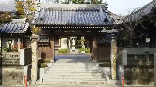 大日寺の山門