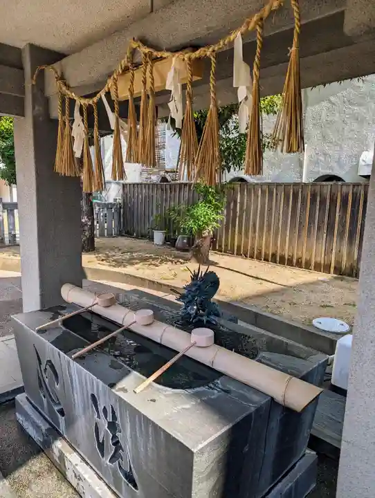 事代主神社の手水舎