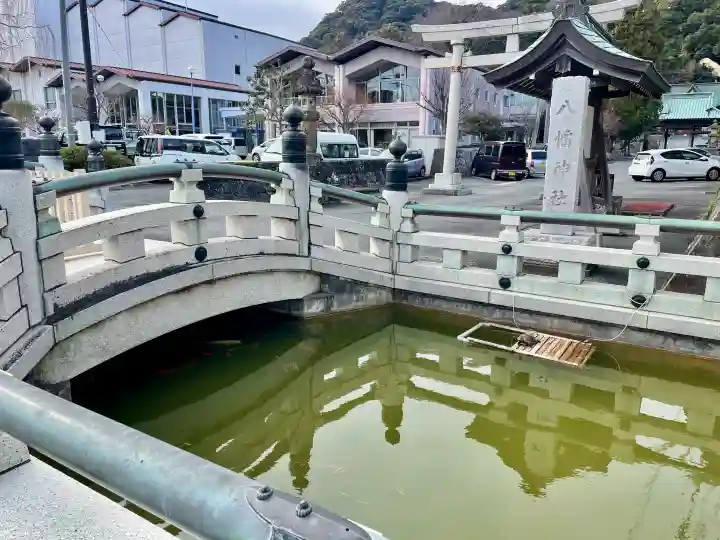 下田八幡神社の{uncategorized: "未分類", other: "その他", undefined: "問題あり", building: "その他建物", grave: "お墓", sacred_gate: "鳥居", guardian: "狛犬", statue: "像", buddha: "仏像", history: "歴史", nature: "自然", garden: "庭園", animal: "動物", pagoda: "塔", temizu: "手水舎", mountain_gate: "山門・神門", sanctuary: "本殿・本堂", subordinate: "末社・摂社", art: "芸術", scenery: "景色", jizo: "地蔵", ema: "絵馬", goshuin: "御朱印", omikuji: "おみくじ", items: "授与品その他", amulet: "お守り", goshuincho: "御朱印帳", eats: "食事", festival: "お祭り", votive_dance: "神楽", shichigosan: "七五三参", wedding: "結婚式", experience: "体験その他", initially: "初詣", around: "周辺", anti_infection: "感染症対策"}