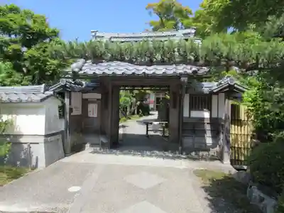 正法寺の山門・神門