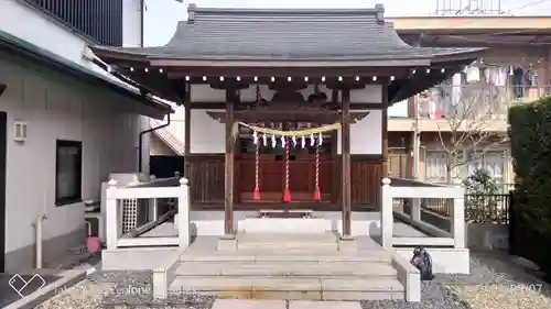 上宮地稲荷神社の本殿