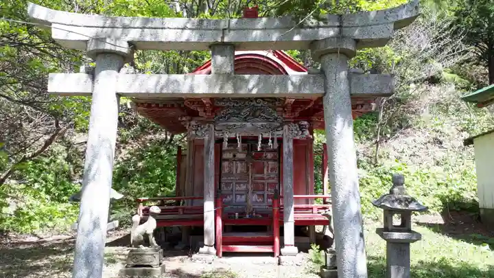 忍路神社の末社・摂社