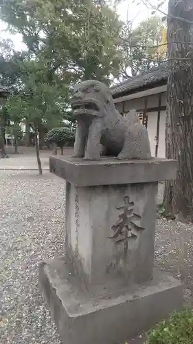 大分社の狛犬