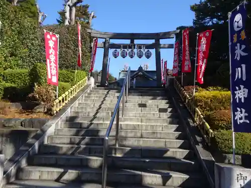 中野沼袋氷川神社の鳥居
