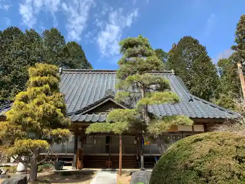 松慶寺の本殿