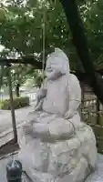 荏原神社の像