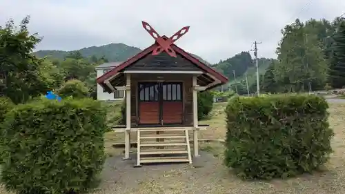 小平八幡神社の本殿・本堂