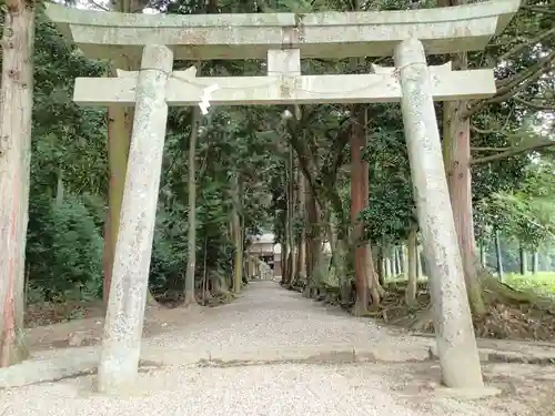 都祁山口神社の鳥居