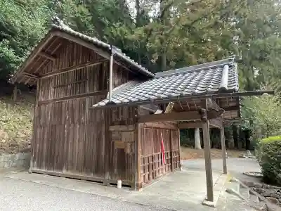 八坂神社の{uncategorized: "未分類", other: "その他", undefined: "問題あり", building: "その他建物", grave: "お墓", sacred_gate: "鳥居", guardian: "狛犬", statue: "像", buddha: "仏像", history: "歴史", nature: "自然", garden: "庭園", animal: "動物", pagoda: "塔", temizu: "手水舎", mountain_gate: "山門・神門", sanctuary: "本殿・本堂", subordinate: "末社・摂社", art: "芸術", scenery: "景色", jizo: "地蔵", ema: "絵馬", goshuin: "御朱印", omikuji: "おみくじ", items: "授与品その他", amulet: "お守り", goshuincho: "御朱印帳", eats: "食事", festival: "お祭り", votive_dance: "神楽", shichigosan: "七五三参", wedding: "結婚式", experience: "体験その他", initially: "初詣", around: "周辺", anti_infection: "感染症対策"}