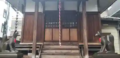 感應稲荷神社の本殿・本堂