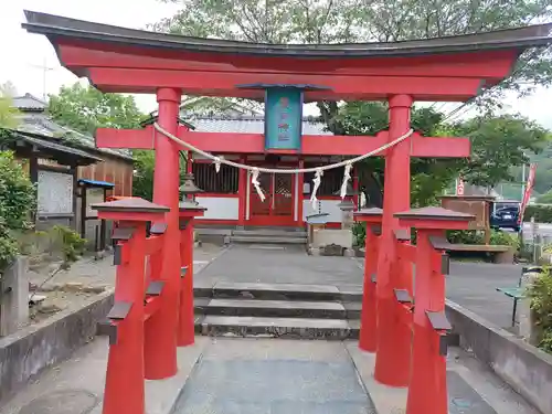 厳島神社（長尾弁財天）(栃木県)