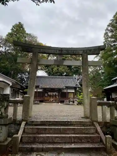 関神社の鳥居