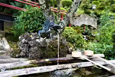 曹洞宗 永松山 龍泉寺の手水舎