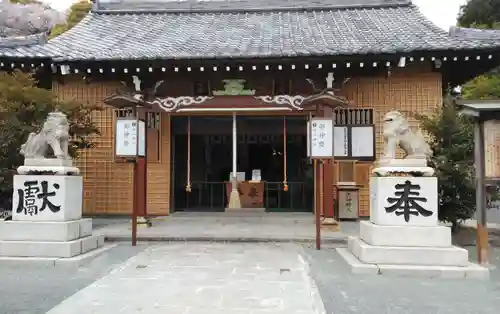 藤ノ木白山神社の本殿