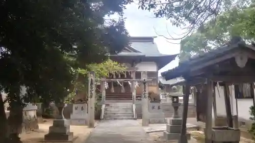 四社神社の本殿