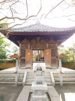 宝戒寺の{uncategorized: "未分類", other: "その他", undefined: "問題あり", building: "その他建物", grave: "お墓", sacred_gate: "鳥居", guardian: "狛犬", statue: "像", buddha: "仏像", history: "歴史", nature: "自然", garden: "庭園", animal: "動物", pagoda: "塔", temizu: "手水舎", mountain_gate: "山門・神門", sanctuary: "本殿・本堂", subordinate: "末社・摂社", art: "芸術", scenery: "景色", jizo: "地蔵", ema: "絵馬", goshuin: "御朱印", omikuji: "おみくじ", items: "授与品その他", amulet: "お守り", goshuincho: "御朱印帳", eats: "食事", festival: "お祭り", votive_dance: "神楽", shichigosan: "七五三参", wedding: "結婚式", experience: "体験その他", initially: "初詣", around: "周辺", anti_infection: "感染症対策"}