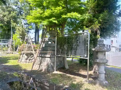 八剱神社の{uncategorized: "未分類", other: "その他", undefined: "問題あり", building: "その他建物", grave: "お墓", sacred_gate: "鳥居", guardian: "狛犬", statue: "像", buddha: "仏像", history: "歴史", nature: "自然", garden: "庭園", animal: "動物", pagoda: "塔", temizu: "手水舎", mountain_gate: "山門・神門", sanctuary: "本殿・本堂", subordinate: "末社・摂社", art: "芸術", scenery: "景色", jizo: "地蔵", ema: "絵馬", goshuin: "御朱印", omikuji: "おみくじ", items: "授与品その他", amulet: "お守り", goshuincho: "御朱印帳", eats: "食事", festival: "お祭り", votive_dance: "神楽", shichigosan: "七五三参", wedding: "結婚式", experience: "体験その他", initially: "初詣", around: "周辺", anti_infection: "感染症対策"}