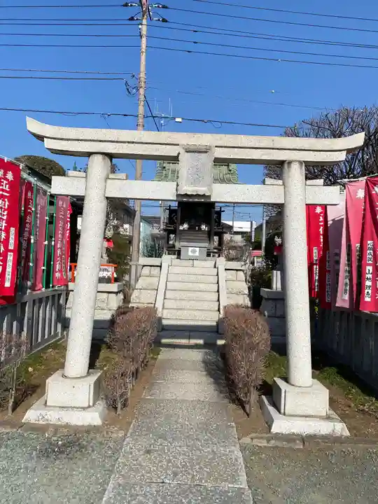 成田山川越別院の鳥居