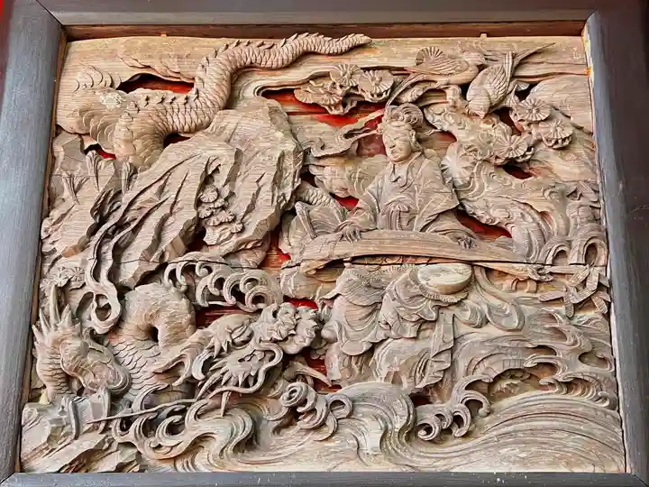 黒戸奈神社の芸術