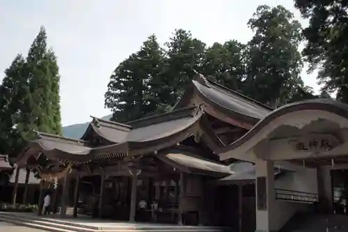白山比咩神社の本殿・本堂