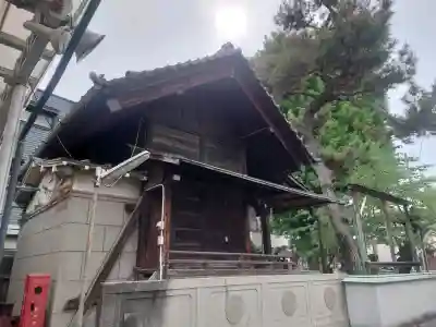 利田神社の{uncategorized: "未分類", other: "その他", undefined: "問題あり", building: "その他建物", grave: "お墓", sacred_gate: "鳥居", guardian: "狛犬", statue: "像", buddha: "仏像", history: "歴史", nature: "自然", garden: "庭園", animal: "動物", pagoda: "塔", temizu: "手水舎", mountain_gate: "山門・神門", sanctuary: "本殿・本堂", subordinate: "末社・摂社", art: "芸術", scenery: "景色", jizo: "地蔵", ema: "絵馬", goshuin: "御朱印", omikuji: "おみくじ", items: "授与品その他", amulet: "お守り", goshuincho: "御朱印帳", eats: "食事", festival: "お祭り", votive_dance: "神楽", shichigosan: "七五三参", wedding: "結婚式", experience: "体験その他", initially: "初詣", around: "周辺", anti_infection: "感染症対策"}