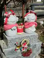 陽林寺の{uncategorized: "未分類", other: "その他", undefined: "問題あり", building: "その他建物", grave: "お墓", sacred_gate: "鳥居", guardian: "狛犬", statue: "像", buddha: "仏像", history: "歴史", nature: "自然", garden: "庭園", animal: "動物", pagoda: "塔", temizu: "手水舎", mountain_gate: "山門・神門", sanctuary: "本殿・本堂", subordinate: "末社・摂社", art: "芸術", scenery: "景色", jizo: "地蔵", ema: "絵馬", goshuin: "御朱印", omikuji: "おみくじ", items: "授与品その他", amulet: "お守り", goshuincho: "御朱印帳", eats: "食事", festival: "お祭り", votive_dance: "神楽", shichigosan: "七五三参", wedding: "結婚式", experience: "体験その他", initially: "初詣", around: "周辺", anti_infection: "感染症対策"}