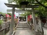 花山稲荷神社の鳥居