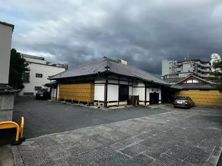 極楽寺の{uncategorized: "未分類", other: "その他", undefined: "問題あり", building: "その他建物", grave: "お墓", sacred_gate: "鳥居", guardian: "狛犬", statue: "像", buddha: "仏像", history: "歴史", nature: "自然", garden: "庭園", animal: "動物", pagoda: "塔", temizu: "手水舎", mountain_gate: "山門・神門", sanctuary: "本殿・本堂", subordinate: "末社・摂社", art: "芸術", scenery: "景色", jizo: "地蔵", ema: "絵馬", goshuin: "御朱印", omikuji: "おみくじ", items: "授与品その他", amulet: "お守り", goshuincho: "御朱印帳", eats: "食事", festival: "お祭り", votive_dance: "神楽", shichigosan: "七五三参", wedding: "結婚式", experience: "体験その他", initially: "初詣", around: "周辺", anti_infection: "感染症対策"}