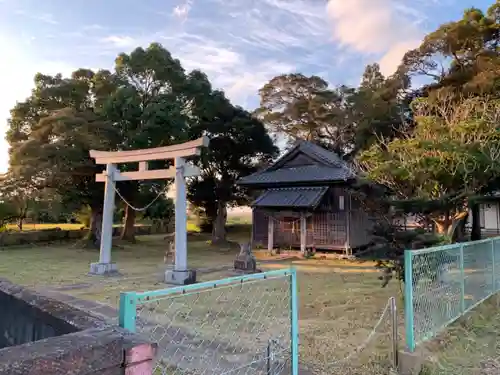 淡洲神社の鳥居