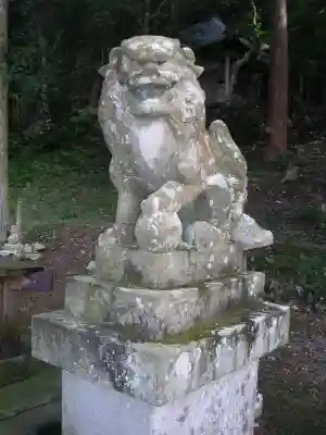 春日神社の狛犬