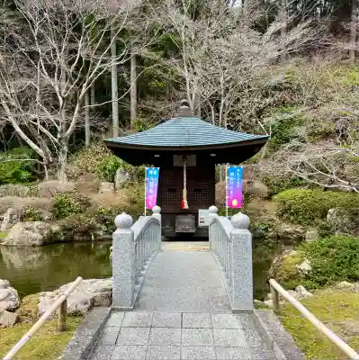 尊永寺(静岡県)